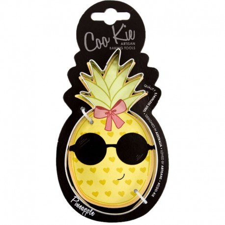 Coo Kie Cutter Pineapple Bake Group,Cooks Plus