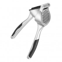 Avanti Garlic Press Self Clean