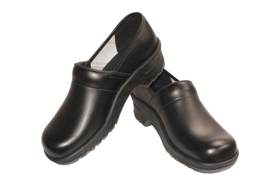 sanita soft clogs