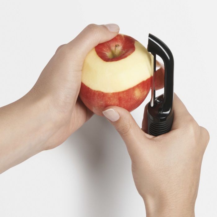 Oxo Good Grips Swivel Peeler