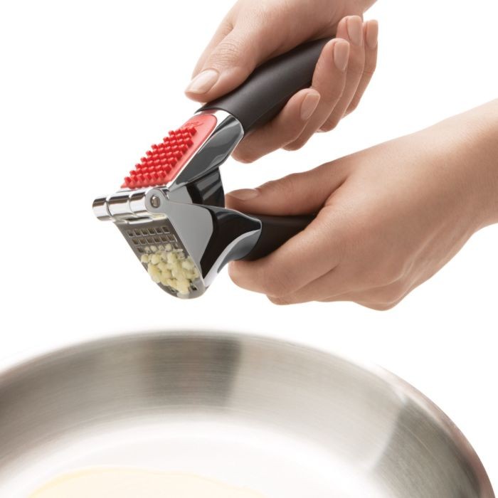 oxo-good-grips-garlic-press