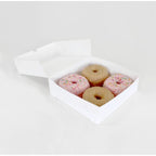 loyal-4-donut-box-21-x-21-x-6-5cm