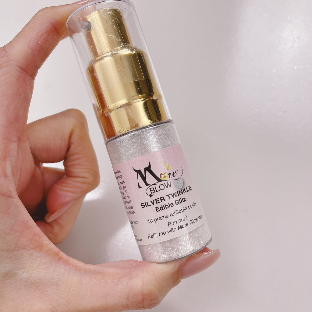 More Blow The Ultimate Glitter Puffer Spray - Silver Twinkle 10g