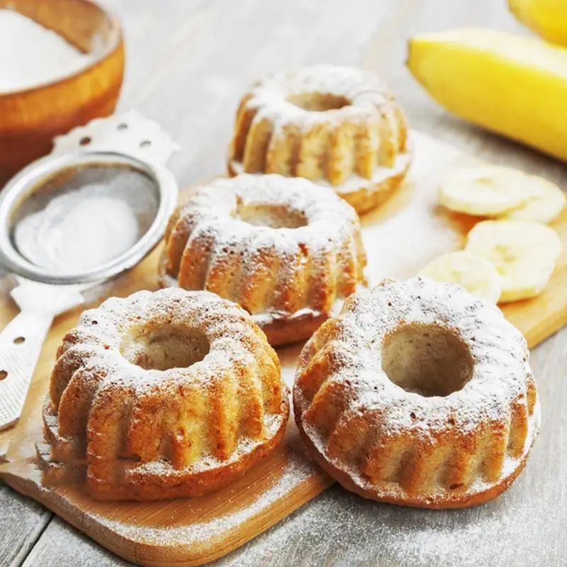mini-silicone-bundt-baking-cups-assorted-colours