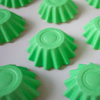 papyrus-bloom-baking-cups-24-pack-pastel-green