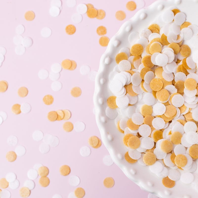 sprinks-white-gold-mix-wafer-decorations-9g