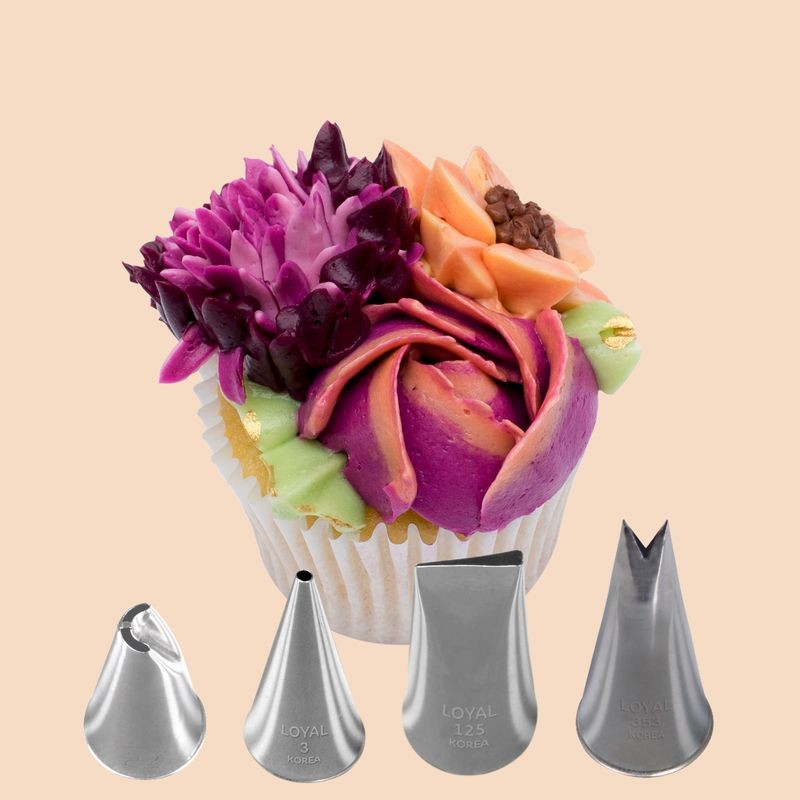 sophia-floral-piping-tips-set