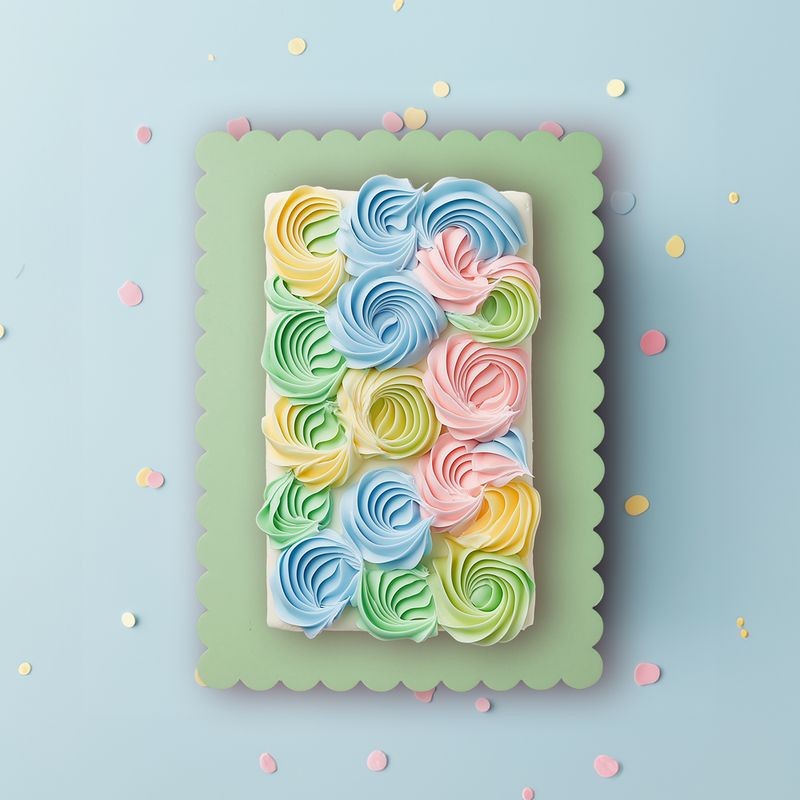papyrus-rectangle-dual-colour-scalloped-cake-board-pink-green-14x10inch