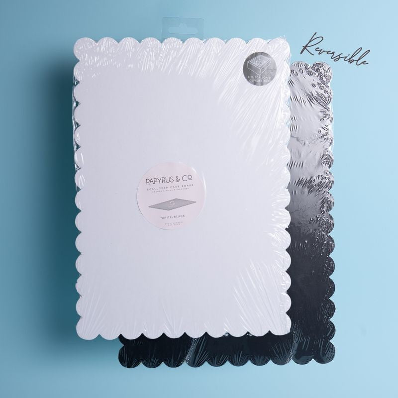 papyrus-rectangle-dual-colour-scalloped-cake-board-white-black-14x10inch