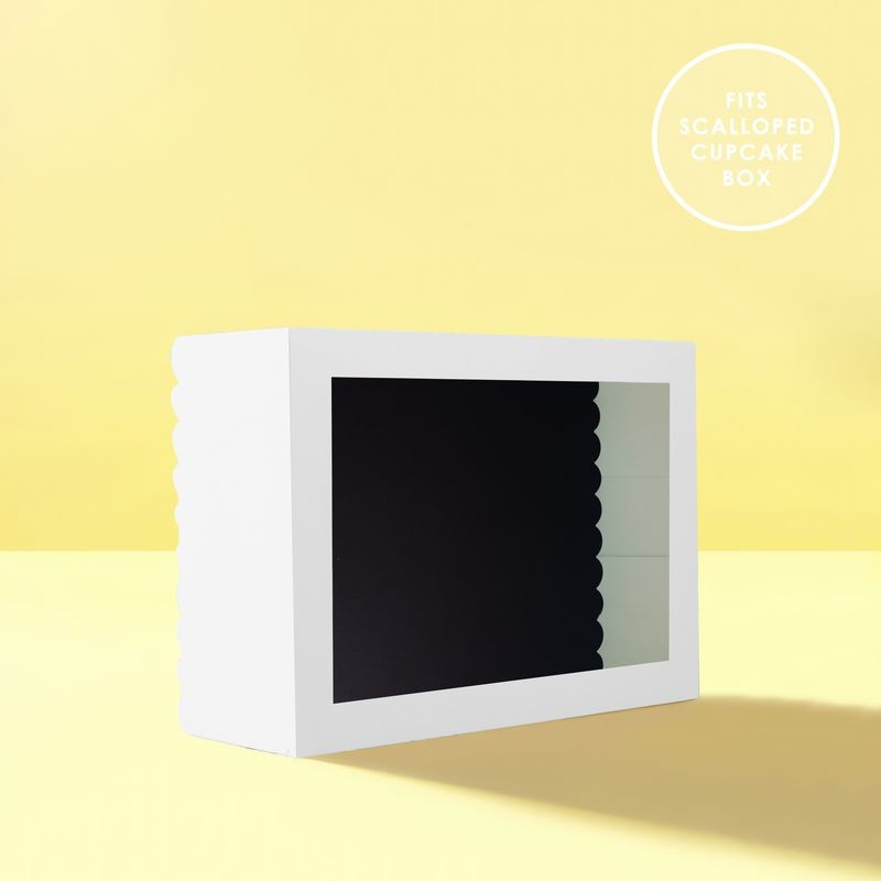 papyrus-rectangle-dual-colour-scalloped-cake-board-white-black-14x10inch