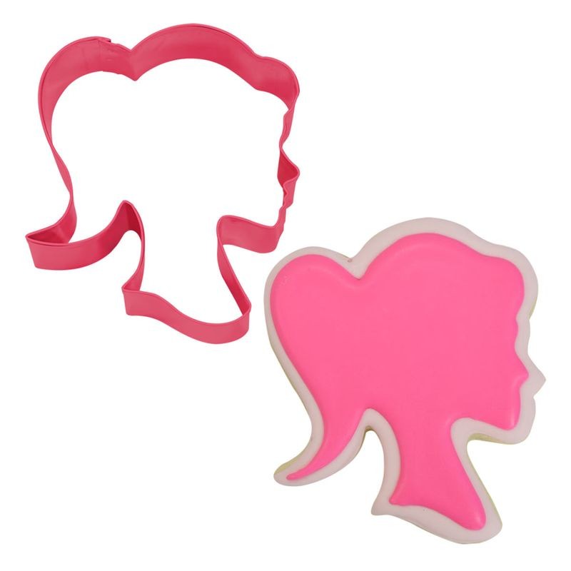 r-m-doll-head-cookie-cutter-9cm