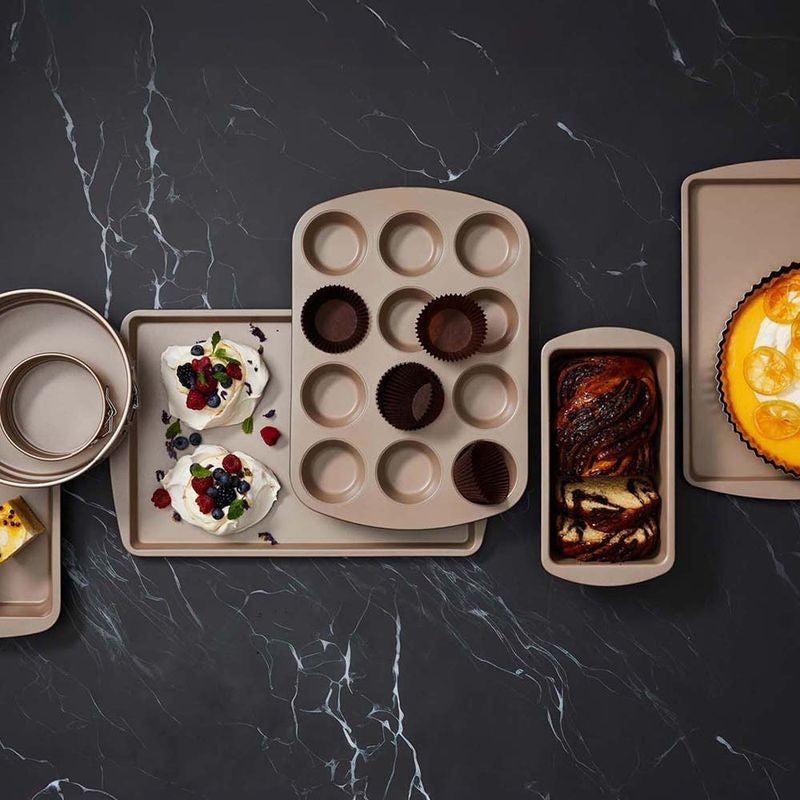 stanley-rogers-ceramabake-muffin-pan-12-cup