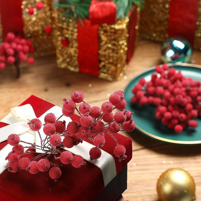 Artificial Frosted Berry Stems – White 20 Pack