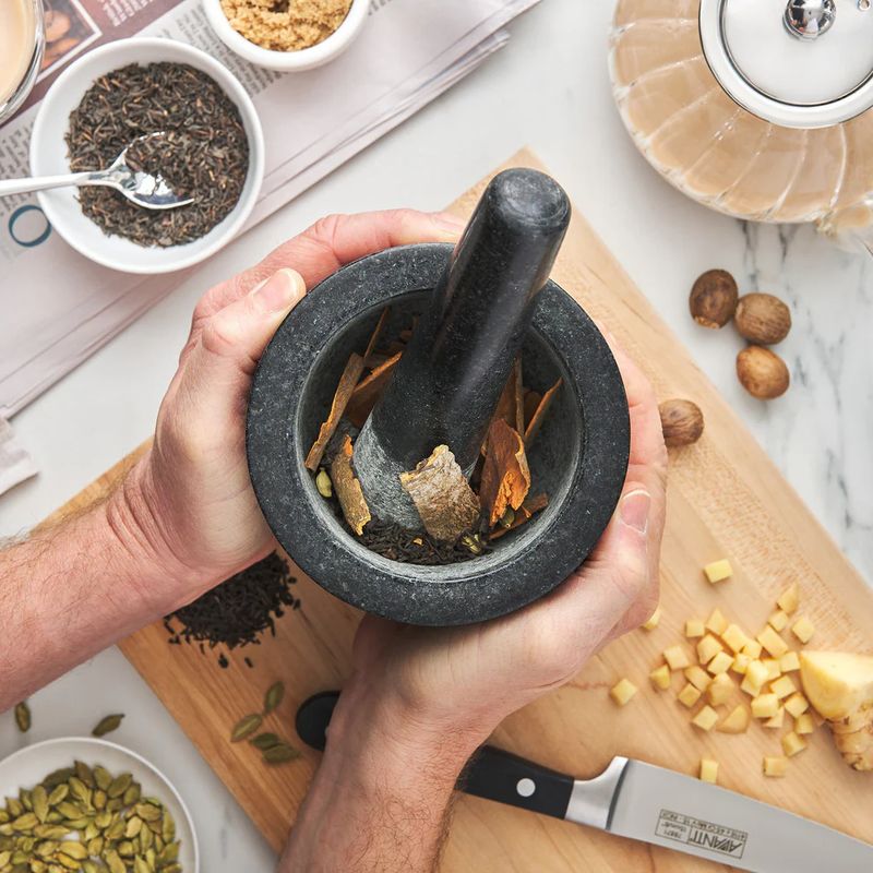 Avanti Conical Mortar And Pestle 13cm