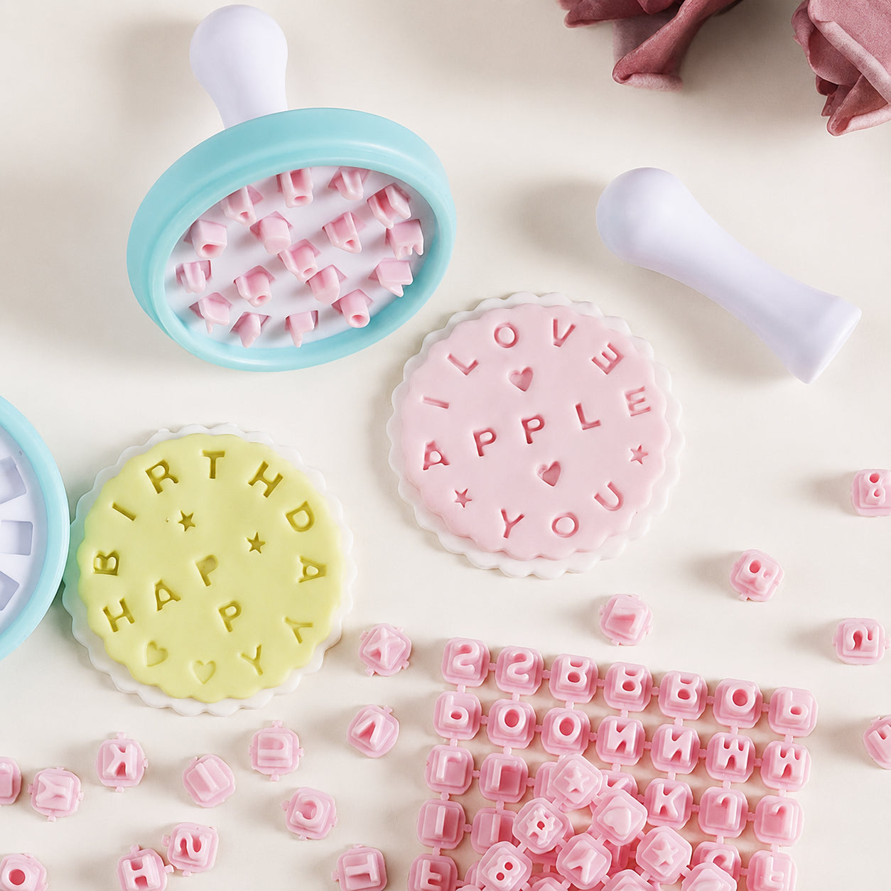 Round Cookie Stamping Kit with Alphabet