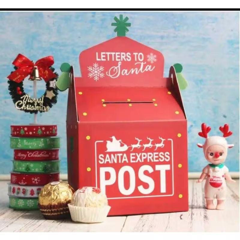 Santa Express Treat Boxes – 10.8 x 7.5 x 9cm – 5 Pack
