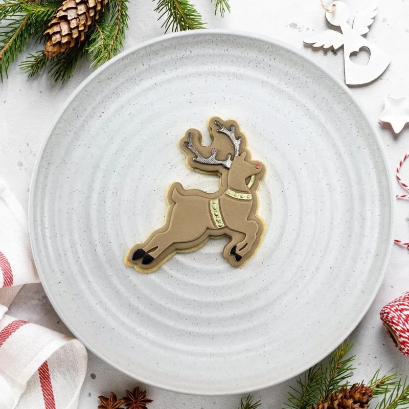 CCC - Flying Reindeer Cutter and Embosser